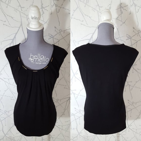 White House Black Market Black Pleated Scoop Neck Blouse - Picture 1 of 4